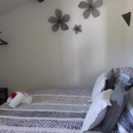 Charmante Dépendance en campagne, hotel em Samatan