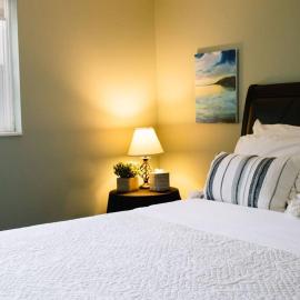 Hilltop Hideaway - 3BDR in Downtown London, KY, hotel u gradu London