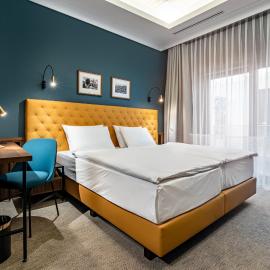 Palatinus Boutique Hotel, hótel í Pécs