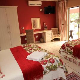 Avalon Guest Manor