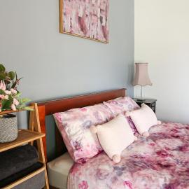 Jardine Lodge - Can sleep 22!, hotel Corryong városában