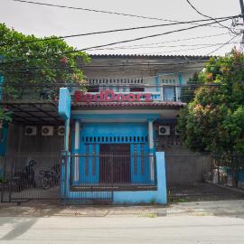 RedDoorz near Margonda Raya, hotell sihtkohas Kemirimuka Dua