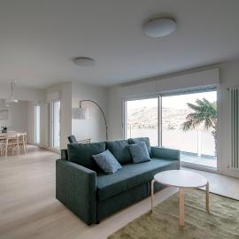 La Palma 2 by Quokka 360 - Spacious Lake View Apartment