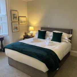 The Garret Hotel, hotell i Kirkcudbright