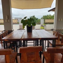 Helena's Apartelle, hotel a Bulakan