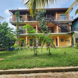 Serene Inn Kandana, hotel a Kandana