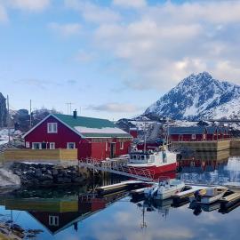 Fishermans Rorbu 3 - Lofoten, hotel en Ramberg