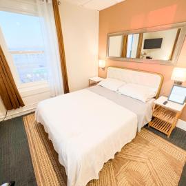 ITH Hermosa Beach Surf Hostel LAX, ξενοδοχείο σε Hermosa Beach