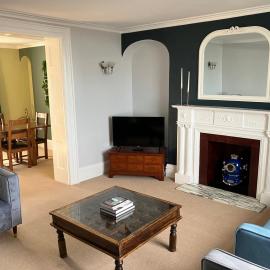 Lovely family seafront property in Burnham-on-Sea, hotel in Burnham on Sea