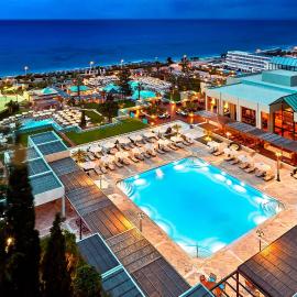 Sheraton Rhodes Resort, מלון באיקסיה