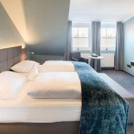 Hotel zur Post - Economy Rooms, hotel in Garrel