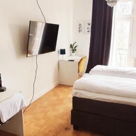 sonniges Zimmer mit Balkon im Herzen Mannheims, hotel u Manhajmu