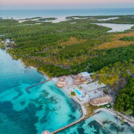 Quinta del Mar Crystal Beach, hotel in Tintipan Island
