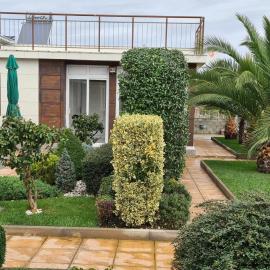 Villa Avdira: Paralía Avdhíron şehrinde bir otel