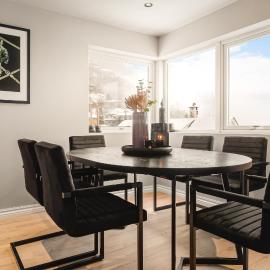 Odda View - 4BR & 2BR & 1BR - B11, hotel sa Odda