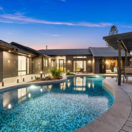 Family Waterfront Escape - Pool, 2 King rooms