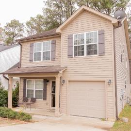 Beautiful spacious 4 bedroom house , sleeps 8+, Hotel in Raleigh