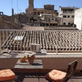 Charming Townhouse 7 PAX WIFI/AIRCON - Ca's Padrí, viešbutis mieste Ljukmachoras