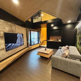 tvrz KRASSA, hotel v destinaci Osečná