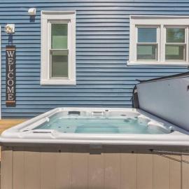 Pets, Big Groups Welcome: HotTub, Firepit, Grill