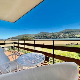 SAN ANTONIO BEACH by Urdaibai rentals, hotel en Busturia