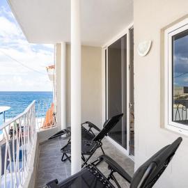 Home2Book Angy's Seaside Home, Candelaria، فندق في Araya