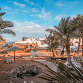 Dolphin Camp, hotel in Dahab