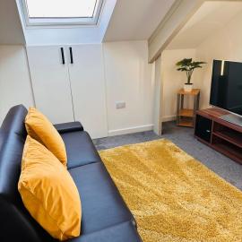 City Blessed Apartment 4 with free parking