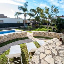 Villa Parets de Sucre