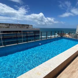 Apartamento Luxuoso a poucos metros da praia