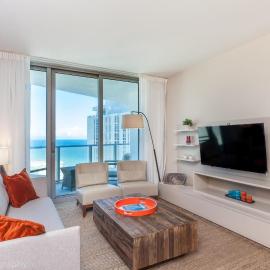 2 Bedroom on 17th floor on the beach Resort