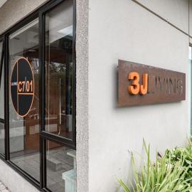3J Living, hotel a Binong