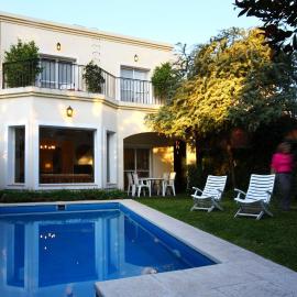 Lo de Costa B&B, hotel in Vicente López