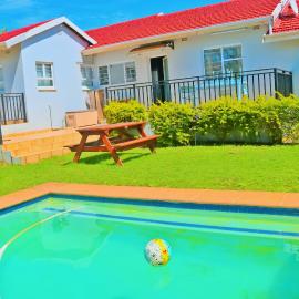 Seas of Ships Guest House, hotell i Durban