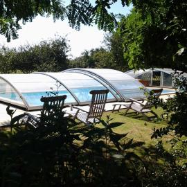 Le Gîte de l'aubray, gîte avec piscine, hotel em Trizay