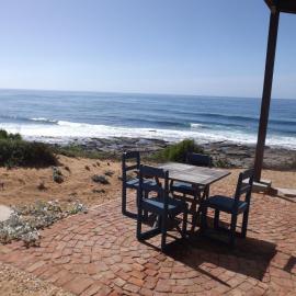 Luxurious Beachfront Studio apartment