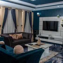 Spacious & Homely 3BR Serviced Flat in Ogudu, Lagos - with less than 20min drive to/fro the International Airport