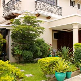 Eagle Ridge Family Vacation House, hotel v mestu General Trias