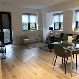 Brand new luxury apartment with free parking and gym, hotel en Olton