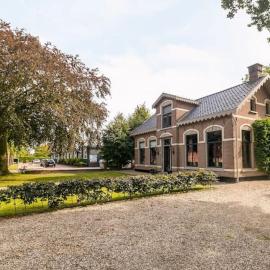B&B Klassiek, Hotel in Twijzelerheide