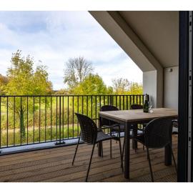 Stylish Marina Loft w Balcony