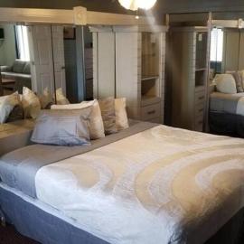 OSU King Bed Hotel Room 102
