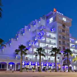 Hotel Los Delfines, hotell i La Manga del Mar Menor