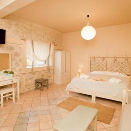Paloma Luxury Studios, hotel en Panormos Kalymnos