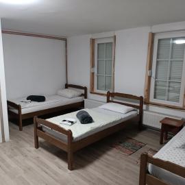 studio apartman Ervi, hotel in Hlebine