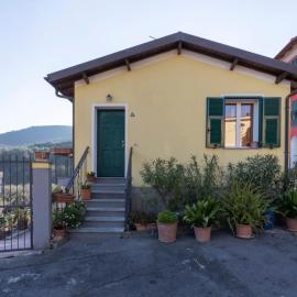 Holiday Home Lory House by Interhome