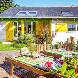 2 Bedroom Awesome Home In Plouguerneau, hotel in Plouguerneau