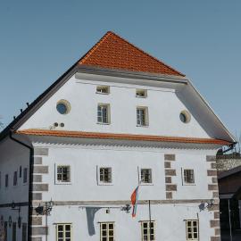 Apartments Možinetova hiša, hotel a Šentjošt nad Horjulom