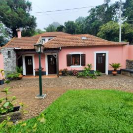 Casa Rosa, hotel a Camacha