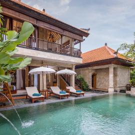 Giri Bhagawan Villas & Spa โรงแรมในนูซาดูอา